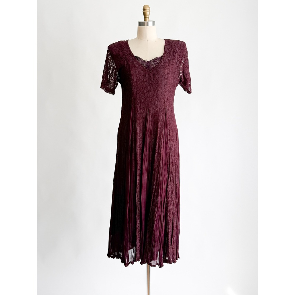 Whimsigoth Nostalgia Lace Crinkle Midi Dress M Plum Vintage Boho Romantic Goth